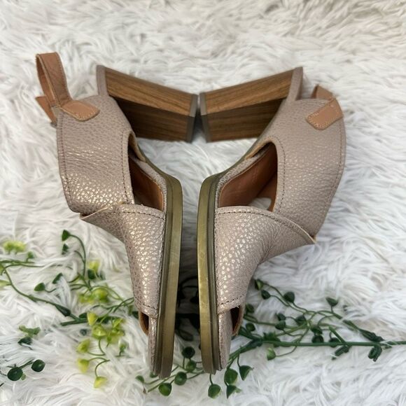 Hispanitas‎ Sitoshi Gold Metallic Leather Slingback Sandals sz 40/ US 9 - Picture 3 of 9